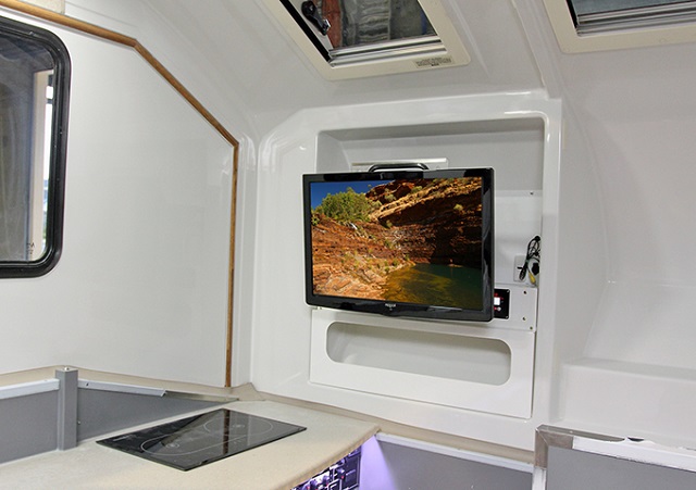 caravan-12v-tv