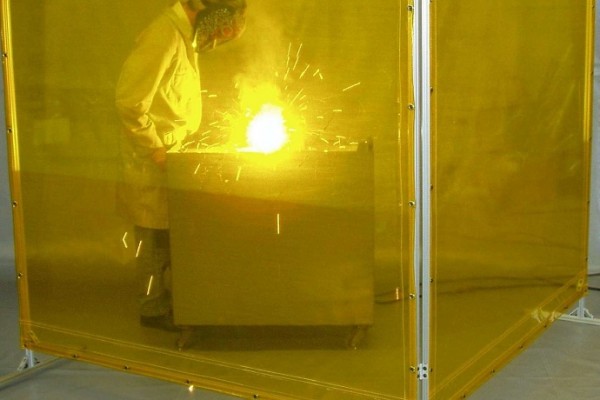 clear-welding-curtains
