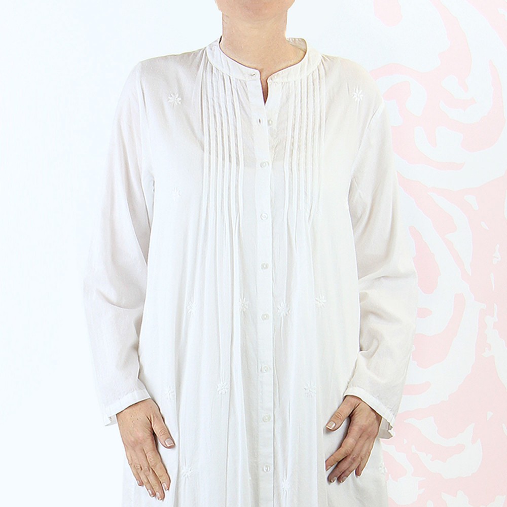 white robe for womens