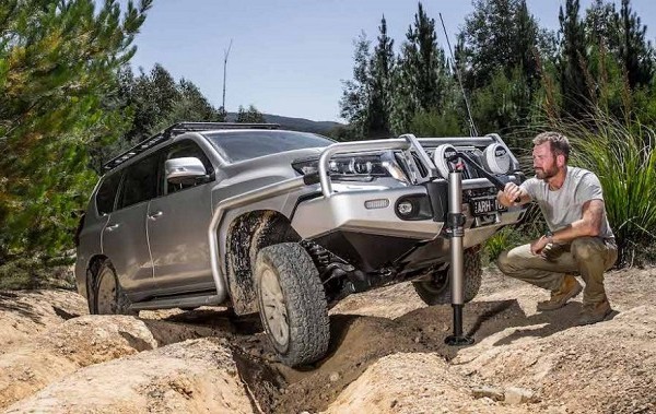 4WD equipment online