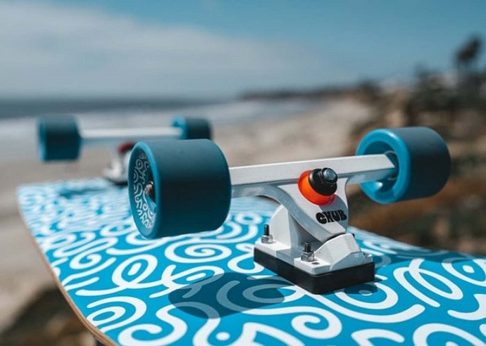 reverse kingpin truck