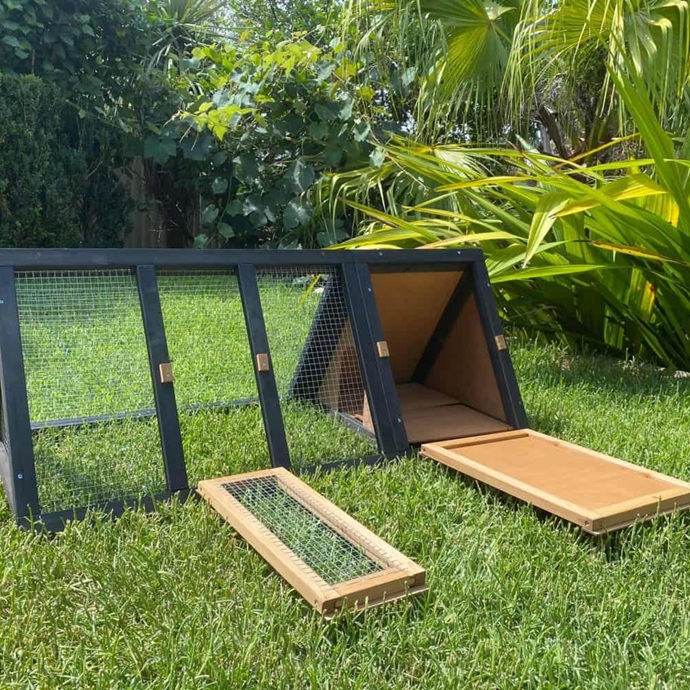 Bobby Wooden Rabbit Hutch