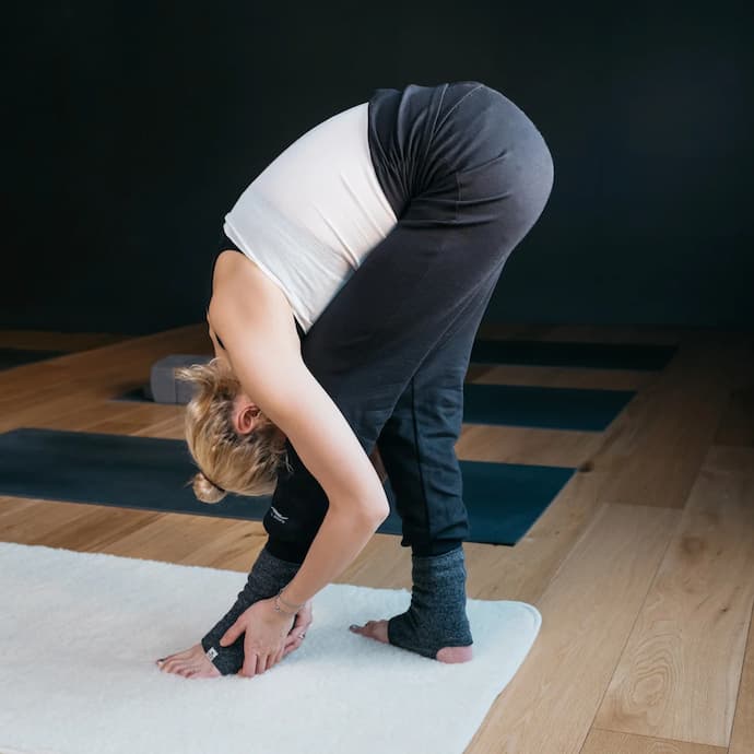 From Synthetic to Natural: The Purpose of Making the Switch in Yoga Wear